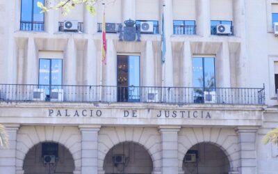 El exalcalde y una exconcejala de Burguillos, absueltos de un delito de prevaricación por irregularidades urbanísticas