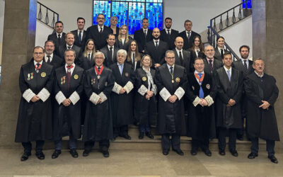 Los nuevos graduados sociales de Sevilla juran la profesión en la Audiencia Provincial