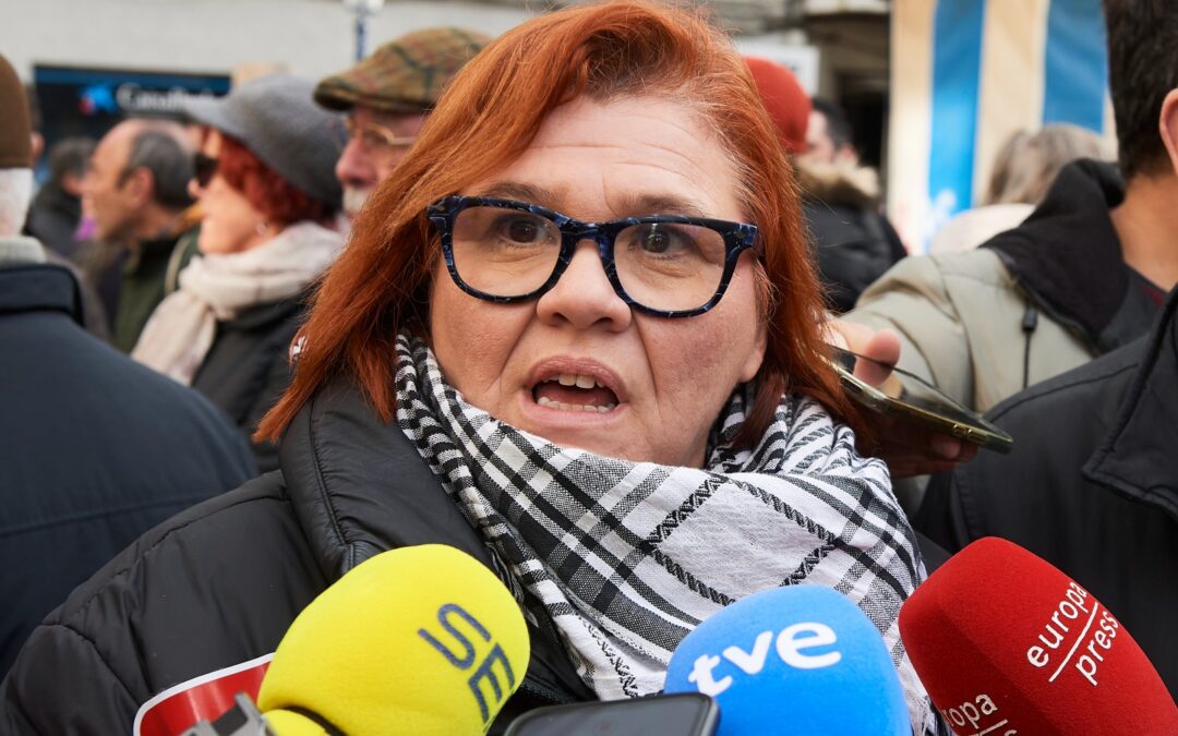 Rivera (Sumar) desaparece de las redes tras llamar “subnormal” a Feijóo y “discapacitada” a Ayuso