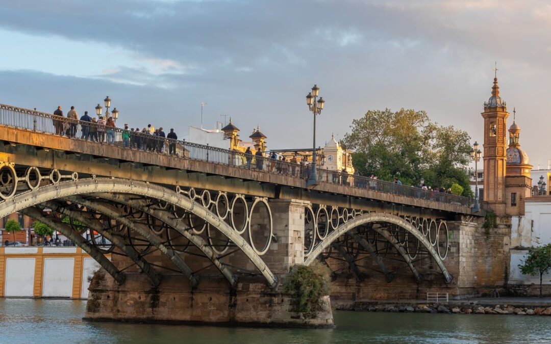 La curiosa relación que une Triana con esta elegante cuidad europea
