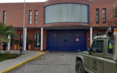 Una pelea en la cárcel se salda con tres funcionarios y dos presos heridos