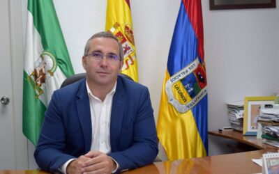 El alcalde de Los Palacios (Sevilla) lamenta el traslado de la unidad de salud mental a Utrera y apela a la Junta