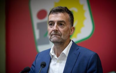 Maíllo (IU) exigirá una “relación de horizontalidad” y “respeto mutuo” a Sumar para que todas las partes estén “cómodas”