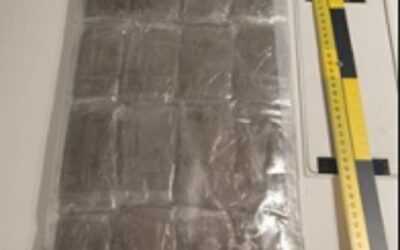 Quería llevarse dos kilos de hachís de Sevilla a Palma en su mochila
