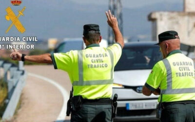 Dos investigados por suplantar la identidad de otras personas en los exámenes del carné de conducir