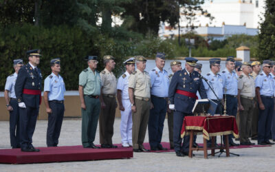 El general Rafael Saiz Quevedo, nuevo director de Enseñanza del Ejército del Aire en el acuartelamiento de Tablada