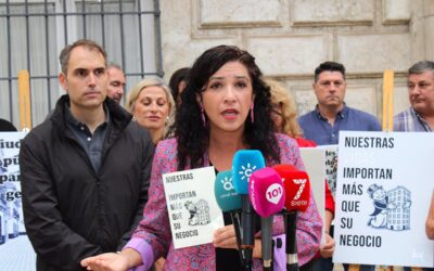 IU reúne a activistas por el derecho a la vivienda en una jornada para “plantar cara a la emergencia que sufre Málaga”