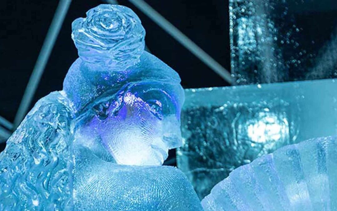 Helarte: 250 toneladas de hielo a -8 grados para celebrar la Navidad en Sevilla
