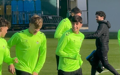 Carlos Reina, la alternativa a Lo Celso e Isco para Moldavia