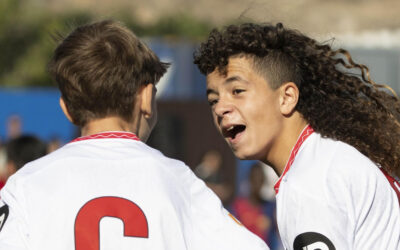 El Sevilla, con épica, remonta al Barcelona y se enfrentará al Betis en la final de LaLiga Futures