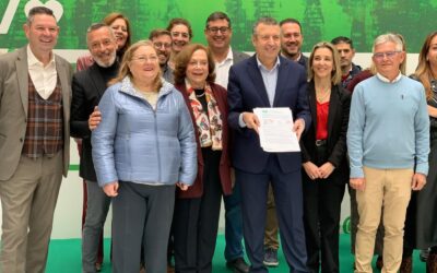 Fernández oficializa su “paso adelante” para continuar y “cerrar filas con el PSOE-A”