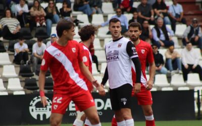 El Sevilla Atlético pierde ante un rival directo por los 'play off' (2-1)