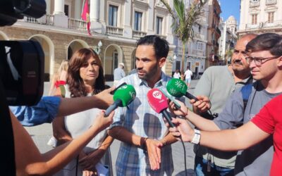Adelante Izquierda Gaditana reivindica en el Pleno “un servicio digno” de comedores escolares con cocina propia