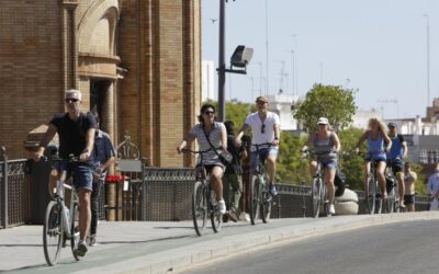 El PSOE critica "63 nuevas viviendas turísticas en Triana" tras la regulación y exige "una moratoria inmediata"
