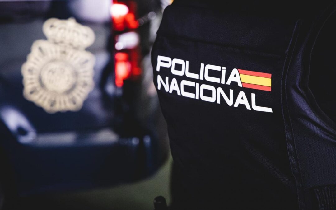 Prisión provisional para dos detenidos por un robo con la técnica del mataleón en Sevilla